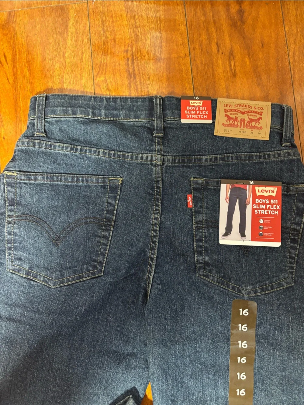 Levi's  Men's Jeans - Deep Blue Denim